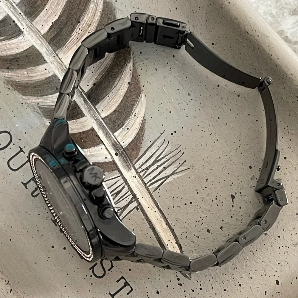 Michael Kors women's watch - Picture 3 of 9